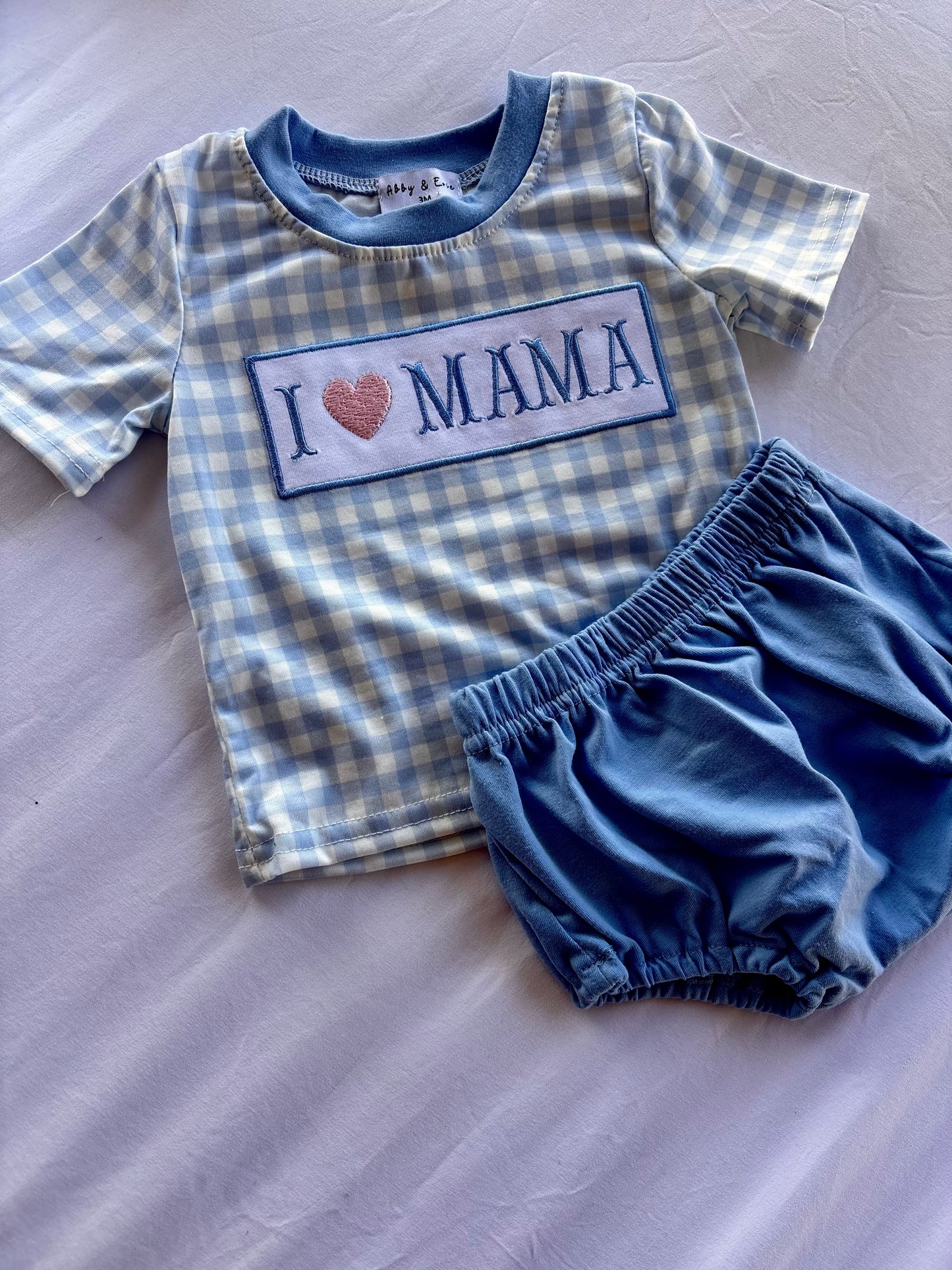 I love mama boy Bummie set