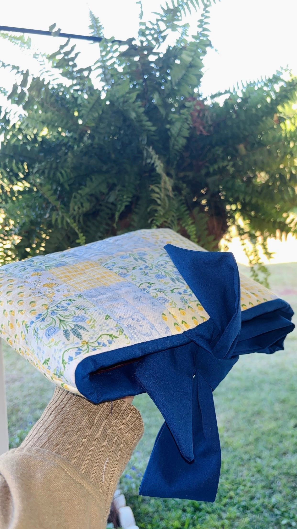 Yellow Floral Quilted Bible Case