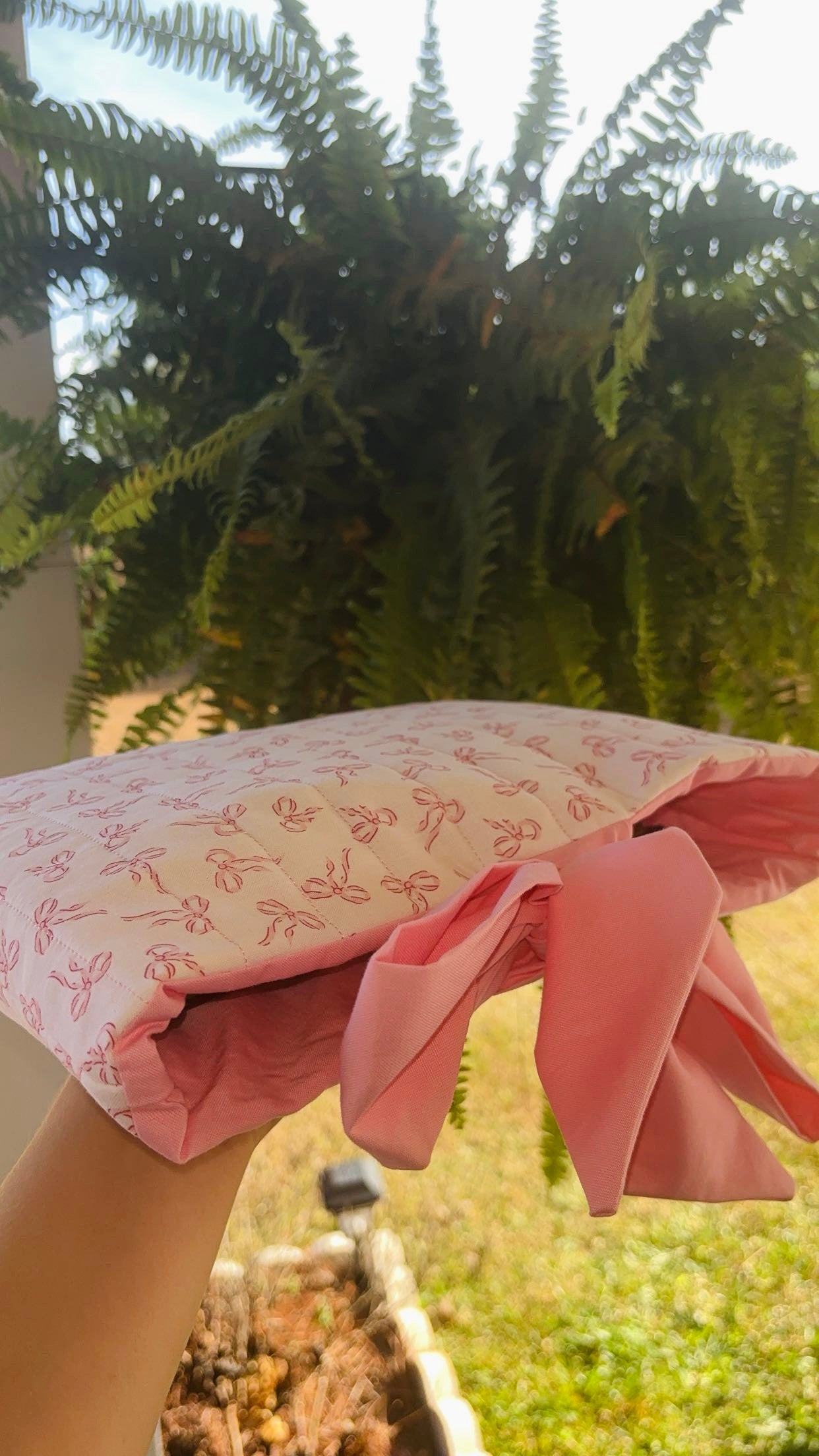 Pink Bow Quilted Bible Case